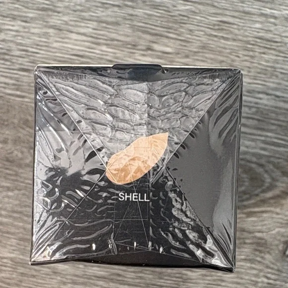 SHEGLAM Complexion Pro Matte Foundation - shell - Picture 3 of 3